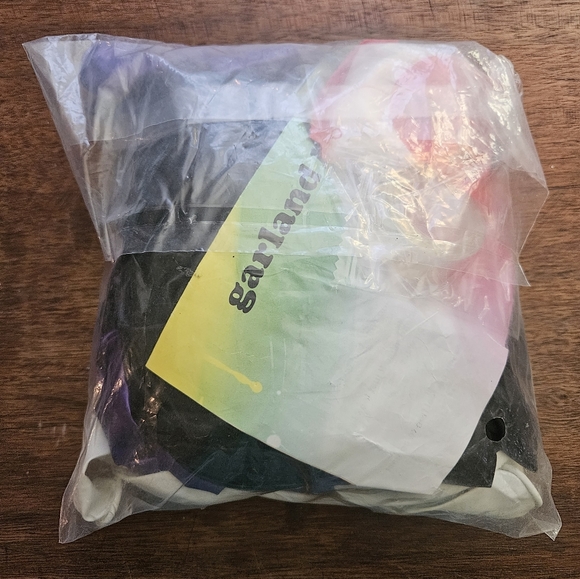 NIB Nightmare before Christmas balloon arch decorating kit. - Picture 3 of 3